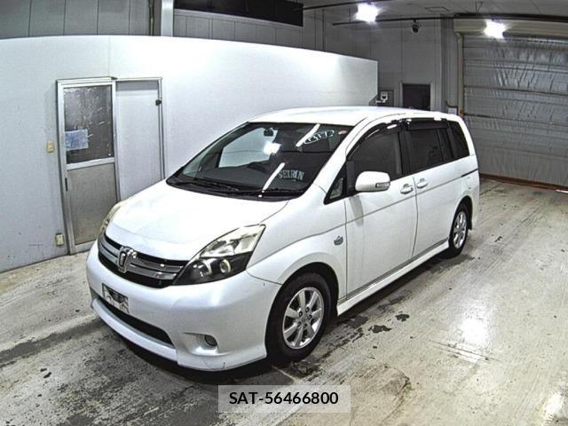 Toyota ISIS 2013 8825621-4