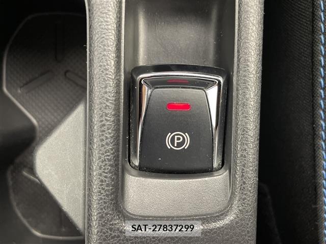 Nissan LEAF 2017 8928951-12