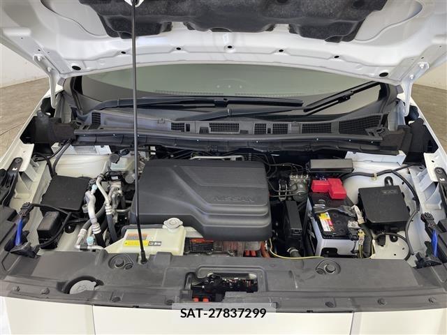 Nissan LEAF 2017 8928951-14
