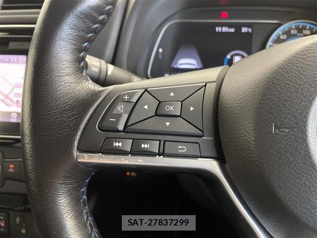 Nissan LEAF 2017 8928951-3