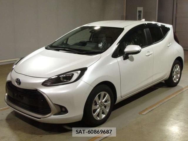 Toyota AQUA 2023 8722620-0