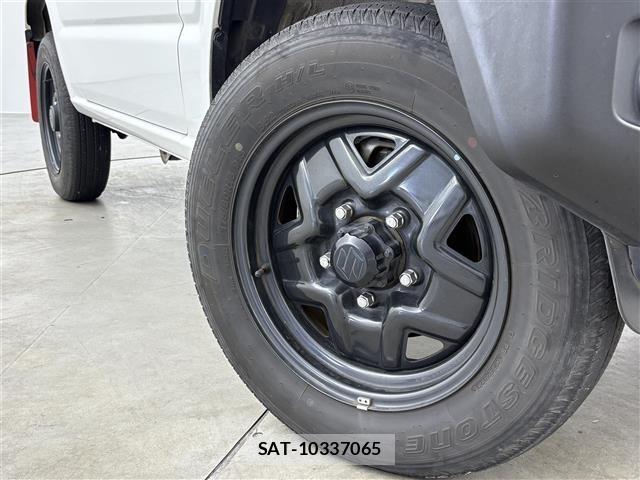 Suzuki JIMNY 2023 8748667-22