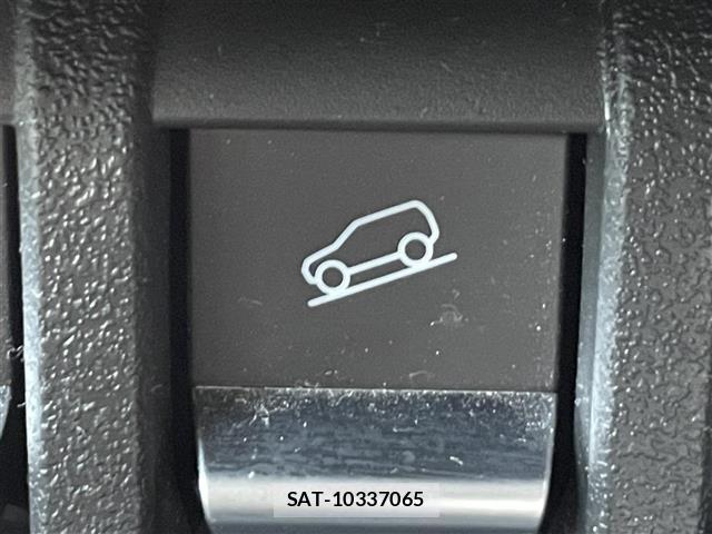 Suzuki JIMNY 2023 8748667-3