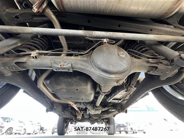 Suzuki JIMNY 2023 8748668-11