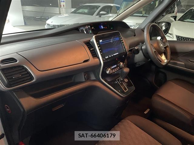 Nissan SERENA 2019 8671763-8