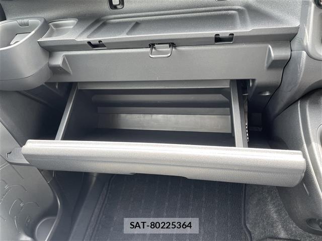 Toyota SIENTA 2022 8671388-5