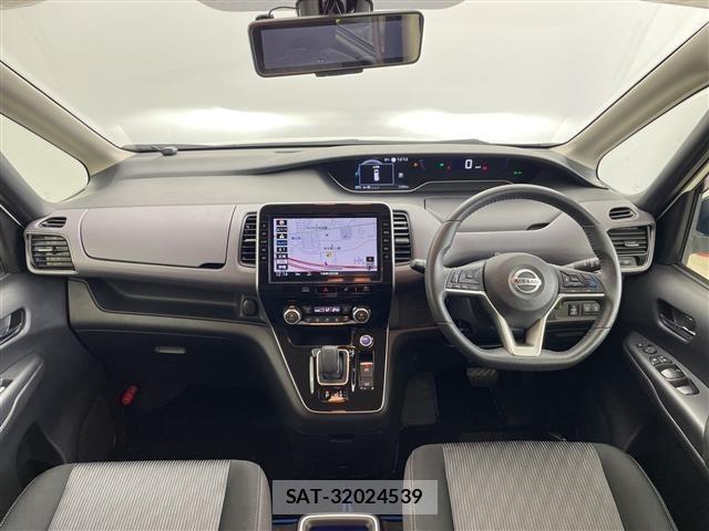 Nissan SERENA 2022 8926536-15