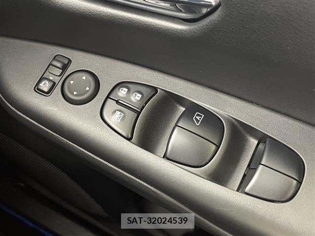 Nissan SERENA 2022 8926536-20