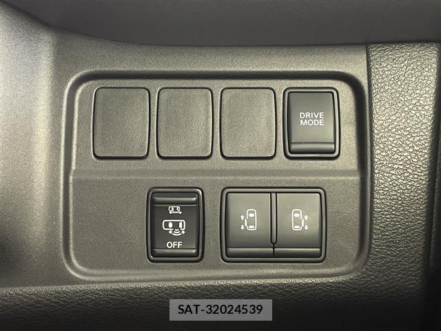Nissan SERENA 2022 8926536-9