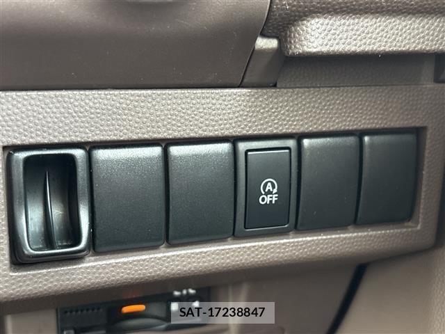 Suzuki LAPIN 2013 8933178-11