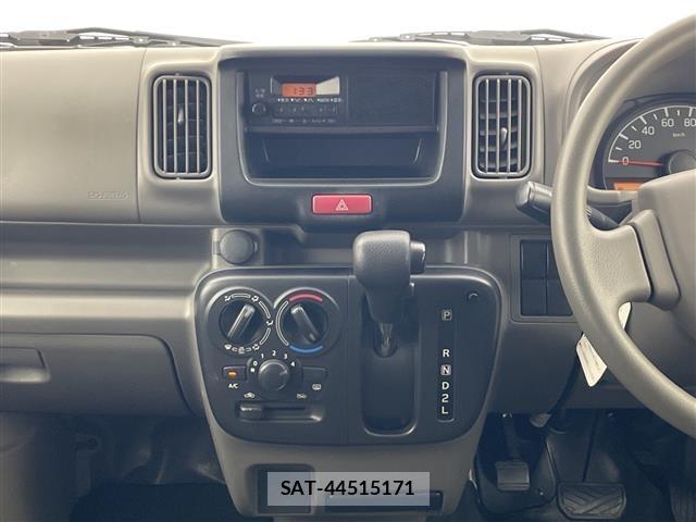 Suzuki EVERY 2017 8927991-8