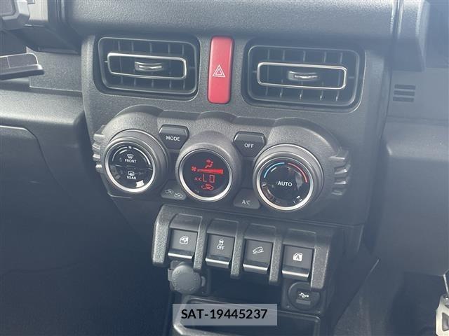Suzuki JIMNY 2022 8748669-1