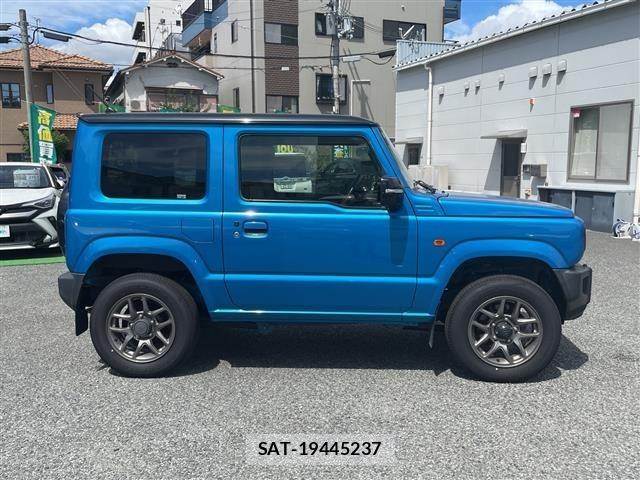 Suzuki JIMNY 2022 8748669-4