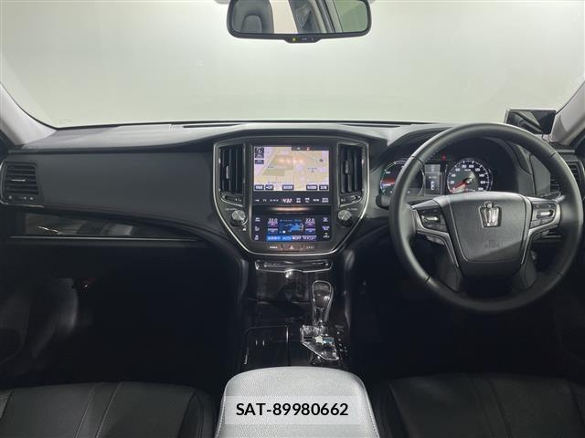 Toyota CROWN 2016 8937603-15