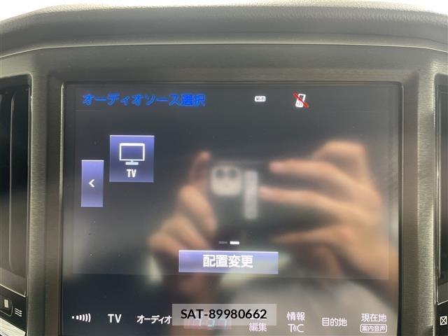 Toyota CROWN 2016 8937603-19