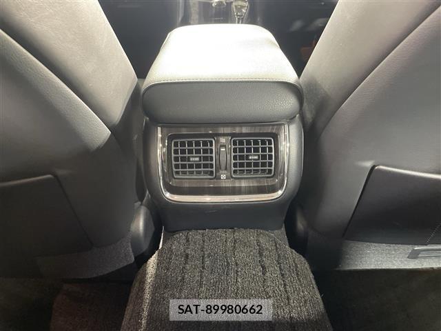 Toyota CROWN 2016 8937603-4