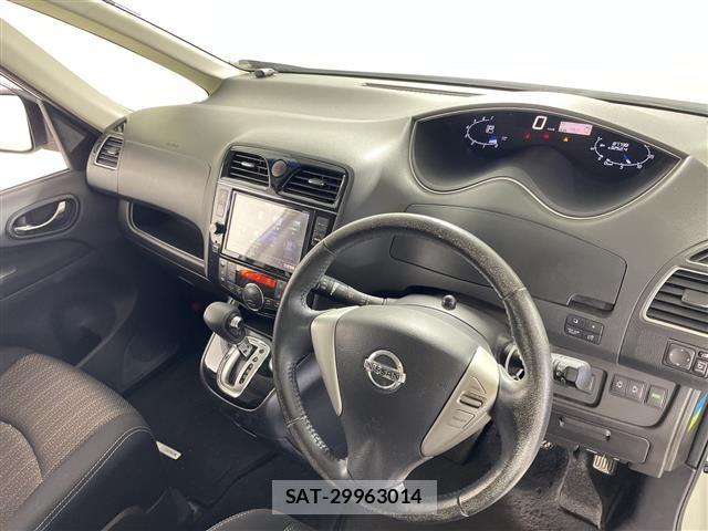 Nissan SERENA 2014 8671777-6