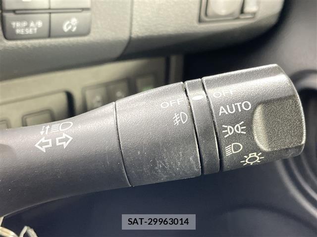 Nissan SERENA 2014 8671777-8
