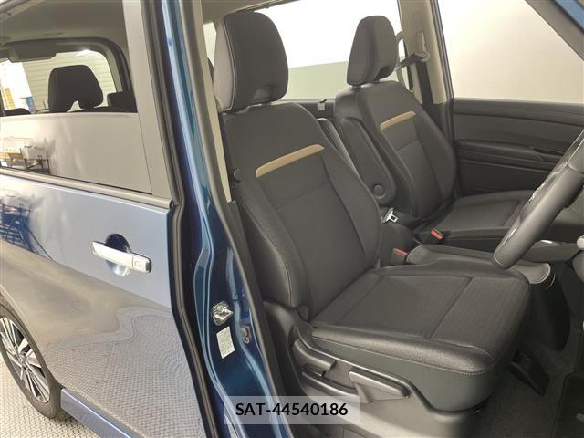 Nissan SERENA 2024 8671778-1