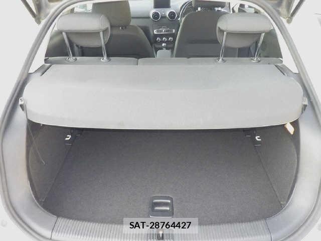 Audi A1 2011 8693266-9