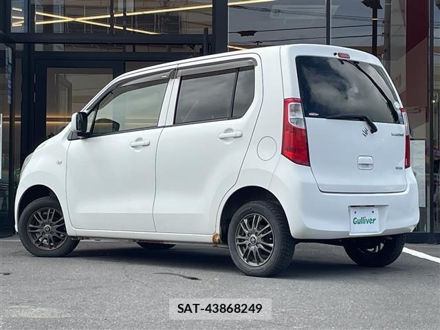 Suzuki WAGON R 2013 8747884-13