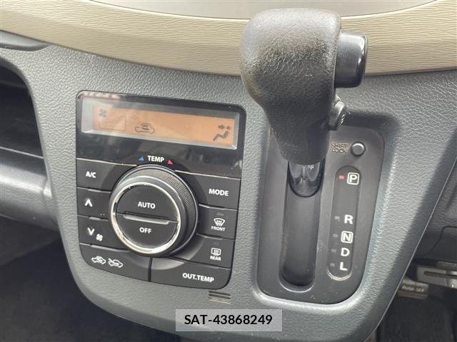 Suzuki WAGON R 2013 8747884-19
