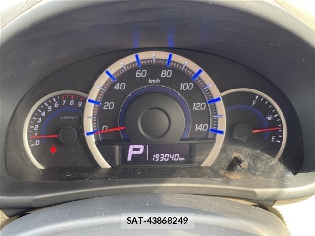 Suzuki WAGON R 2013 8747884-3