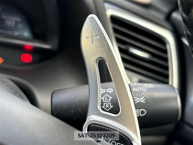 Mazda AXELA 2017 8911729-12
