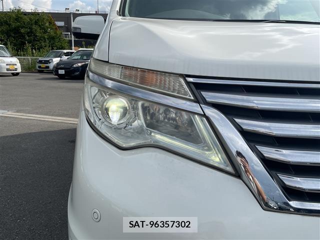 Nissan SERENA 2014 8671780-12