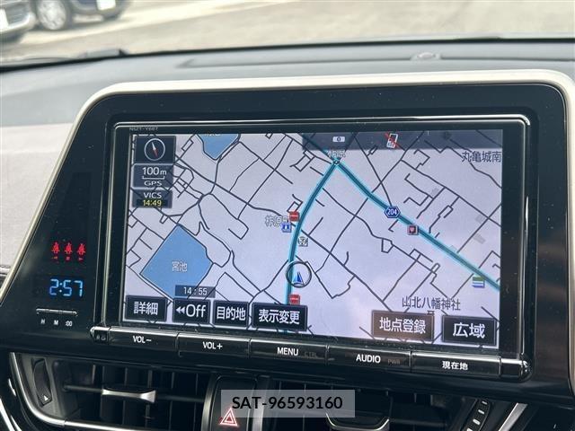 Toyota C-HR 2018 8684631-16