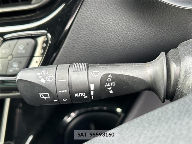 Toyota C-HR 2018 8684631-2