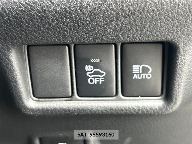 Toyota C-HR 2018 8684631-21