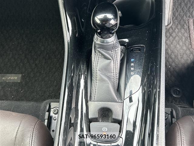 Toyota C-HR 2018 8684631-9
