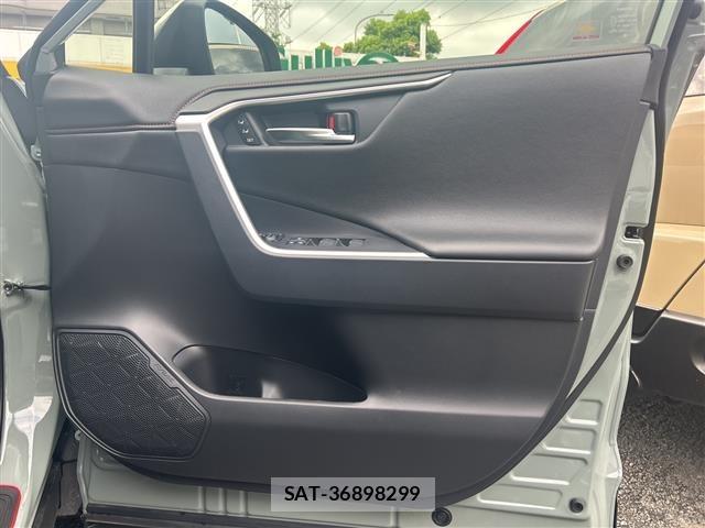 Toyota RAV4 2025 8709330-10