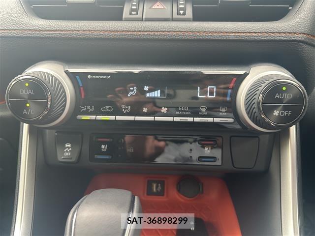 Toyota RAV4 2025 8709330-3