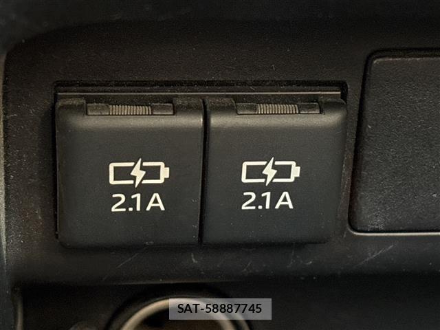 Toyota ESQUIRE 2018 8908783-11