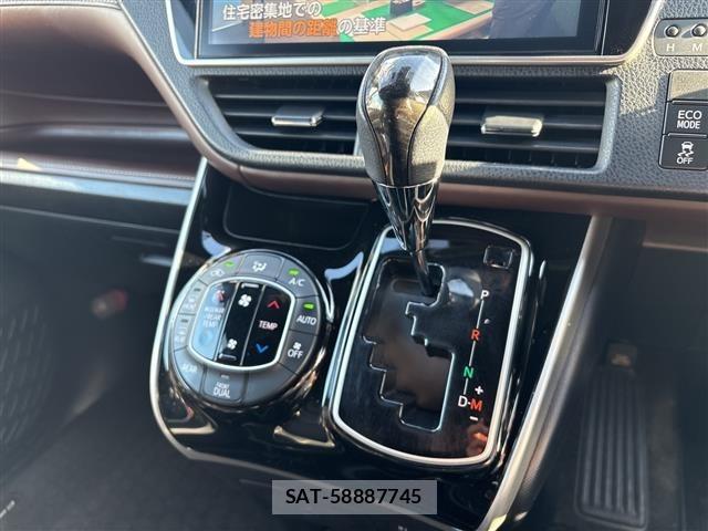 Toyota ESQUIRE 2018 8908783-13