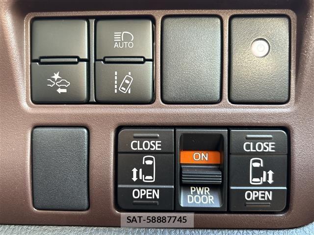 Toyota ESQUIRE 2018 8908783-20