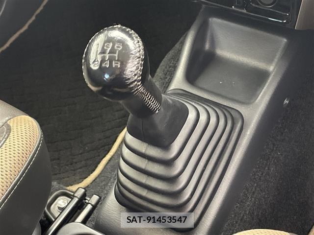 Suzuki JIMNY 2018 8748675-9