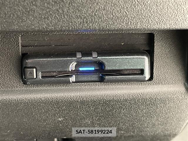 Suzuki JIMNY 2024 8748682-18