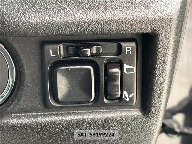 Suzuki JIMNY 2024 8748682-4