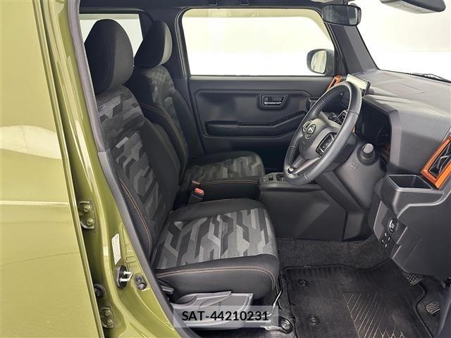 Daihatsu TAFT 2020 8698032-6