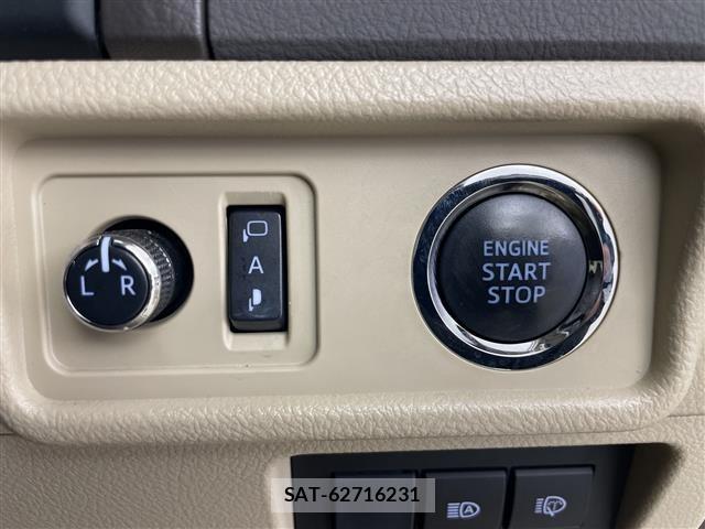 Toyota LAND CRUISER PRADO 2017 8907380-12