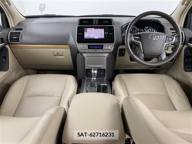 Toyota LAND CRUISER PRADO 2017 8907380-14