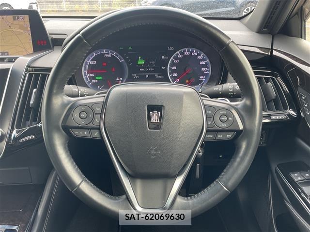 Toyota CROWN 2019 8680533-15