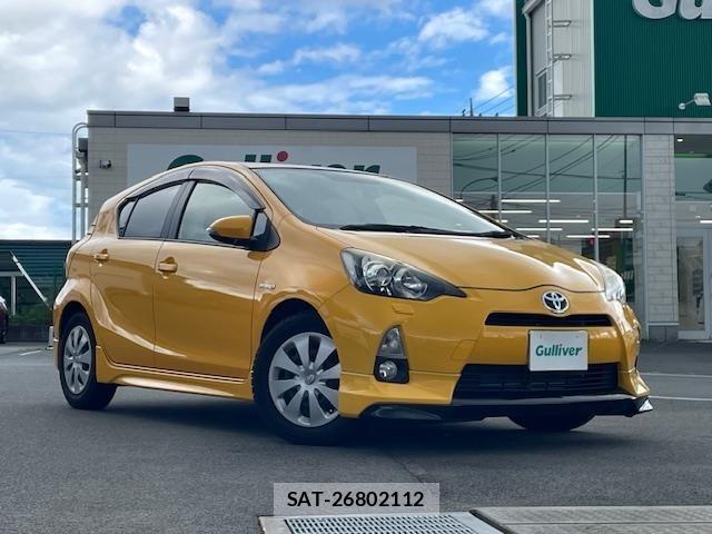 Toyota AQUA 2013 8705654-0