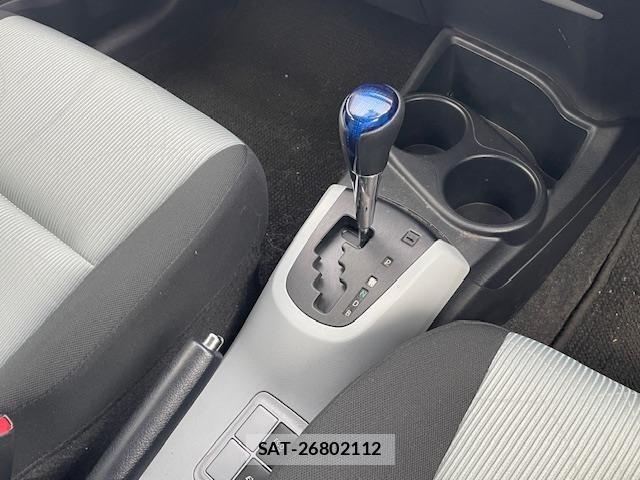 Toyota AQUA 2013 8705654-5