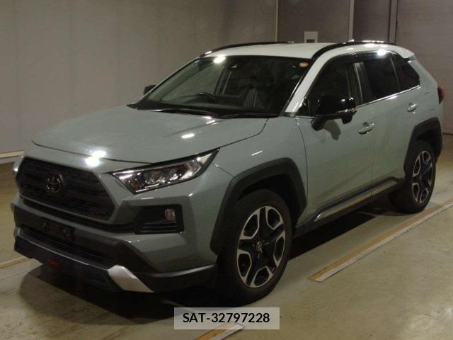 Toyota RAV4 2020 8680670-0