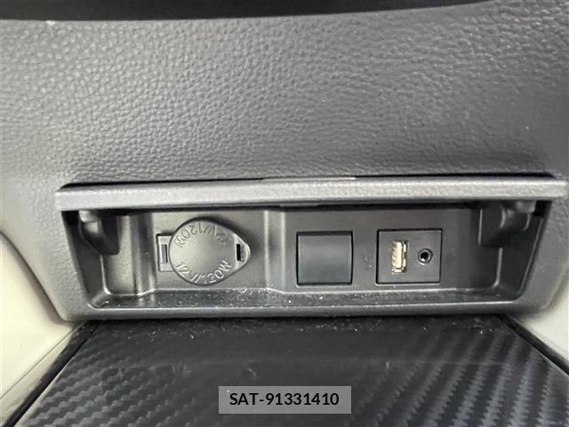 Toyota CROWN 2018 8680534-8