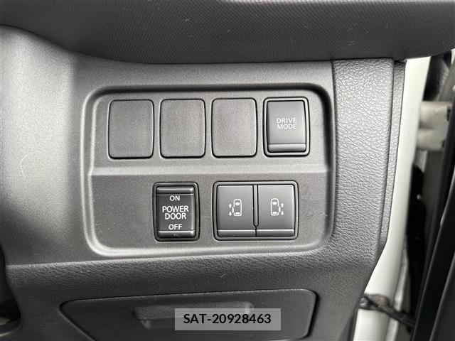 Nissan SERENA 2021 8926628-5